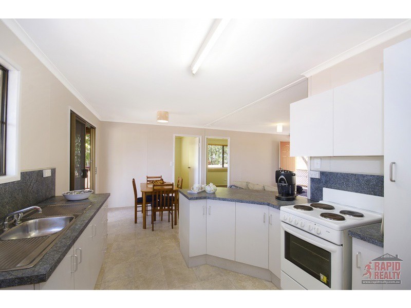 98 Herald Street, Toomulla QLD 4816