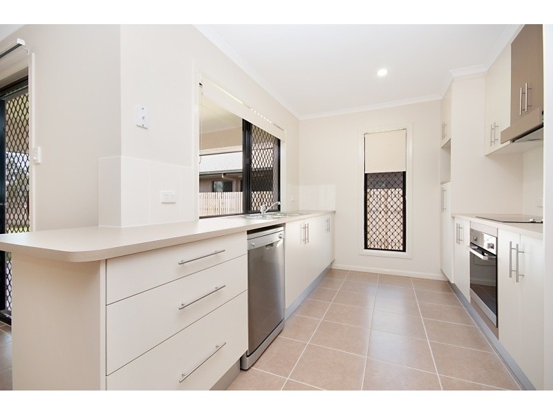 Bohle Plains QLD 4817