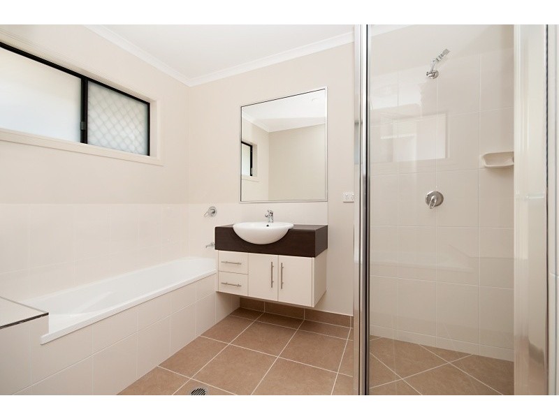 Bohle Plains QLD 4817