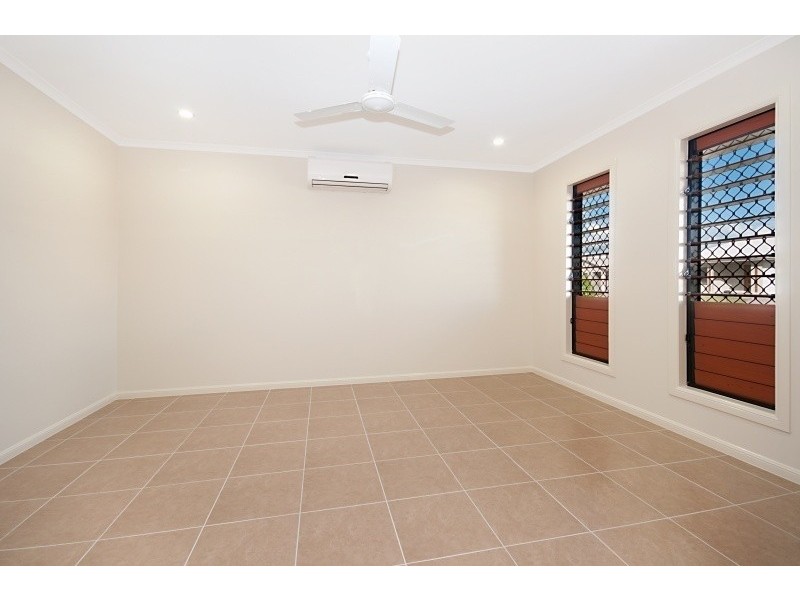 Bohle Plains QLD 4817