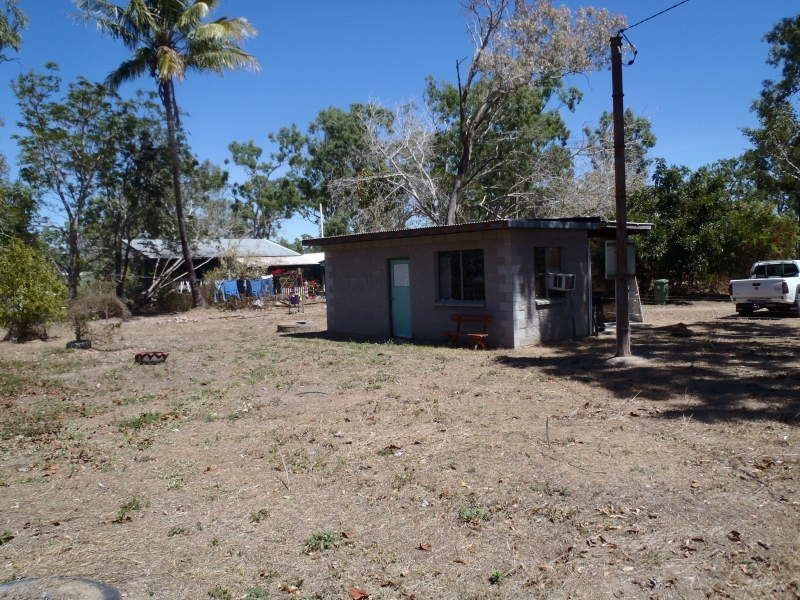 2931 Woodstock Giru Road, Majors Creek QLD 4816