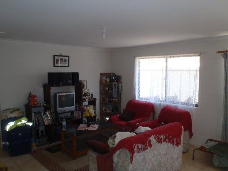 31 Lagoon St, Saunders Beach QLD 4818