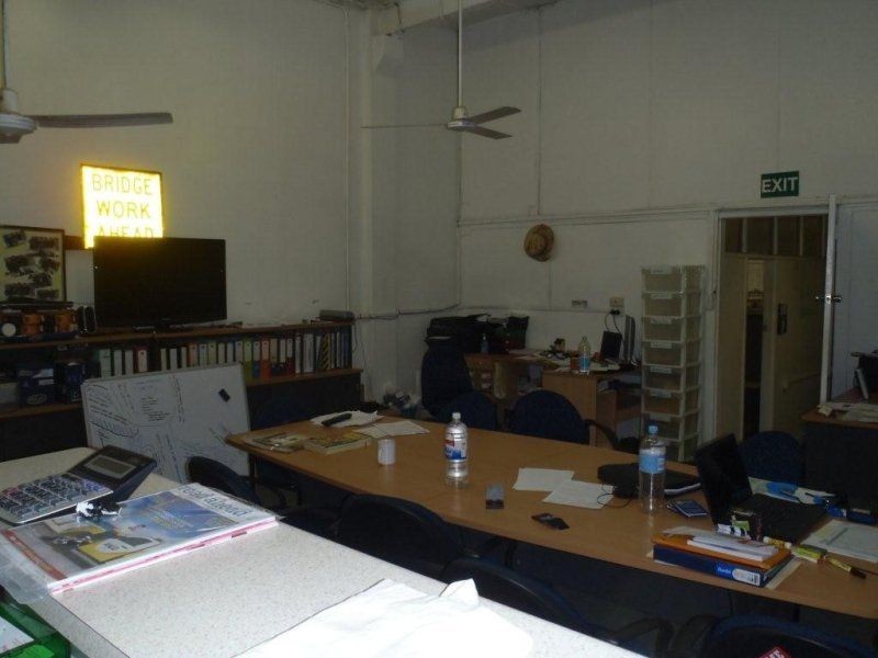 87 Ingham Rd, West End QLD 4810