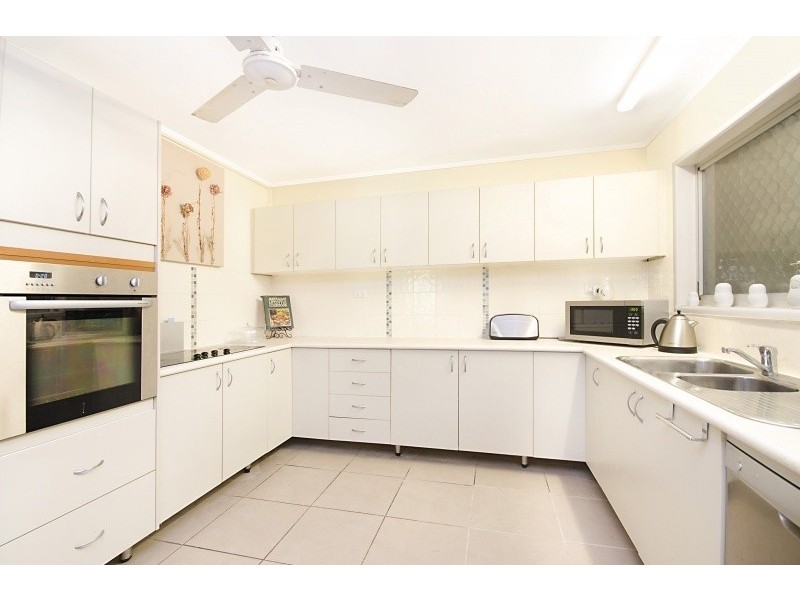 63  Fitzroy Street, Heatley QLD 4814