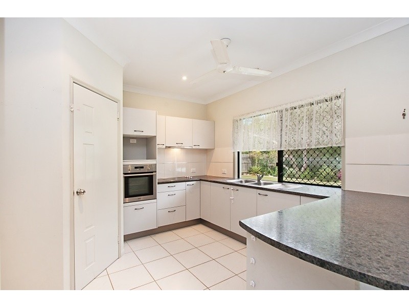 26 Kinnardy Street, Burdell QLD 4818