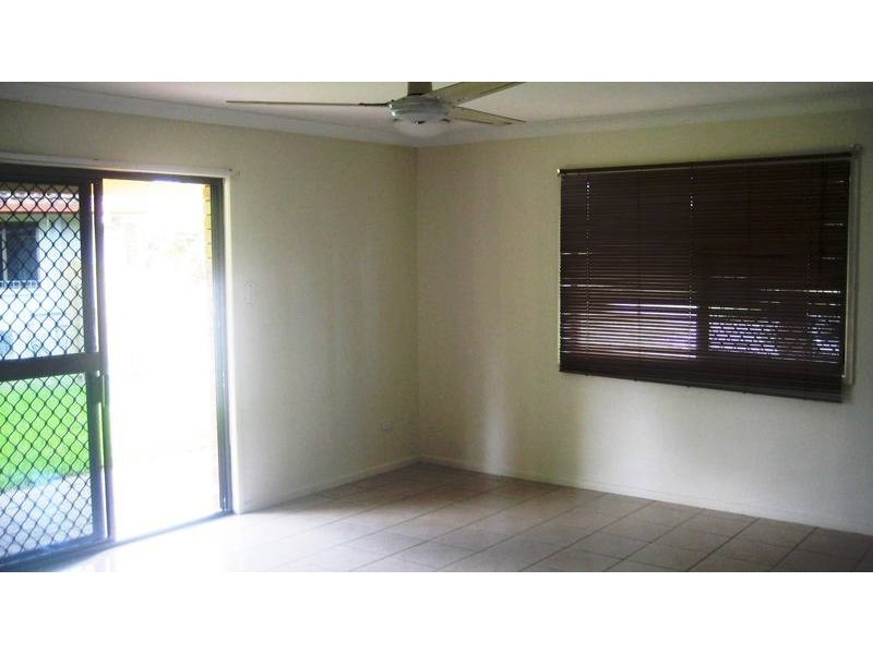 17 Norwich Street, Kirwan QLD 4817