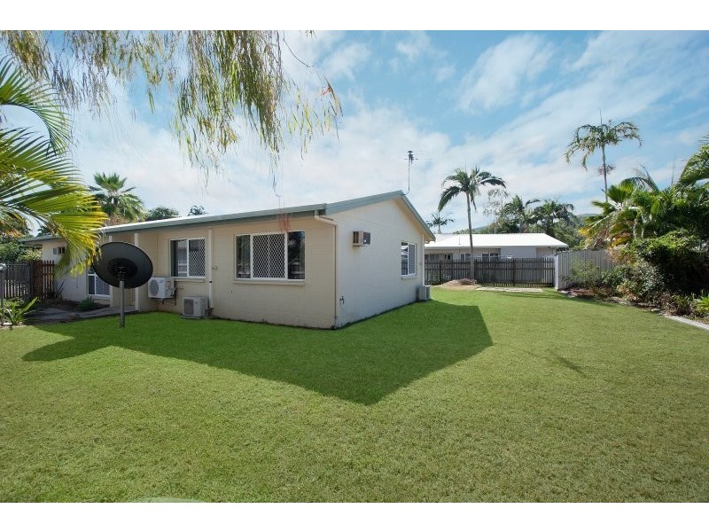 8 Eileen Court, Kelso QLD 4815