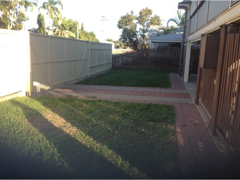 128 Boundary Street, Railway Estate QLD 4810