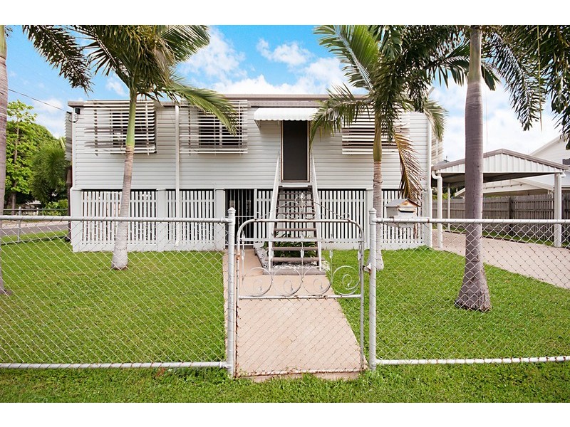 62 Philp Street, Hermit Park QLD 4812