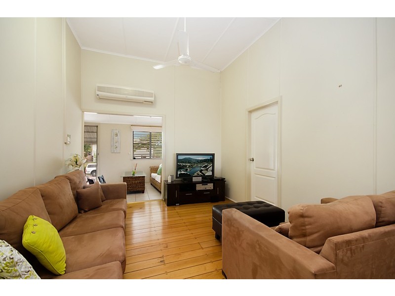 62 Philp Street, Hermit Park QLD 4812