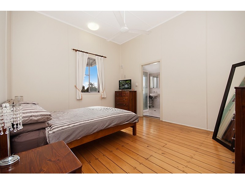 62 Philp Street, Hermit Park QLD 4812