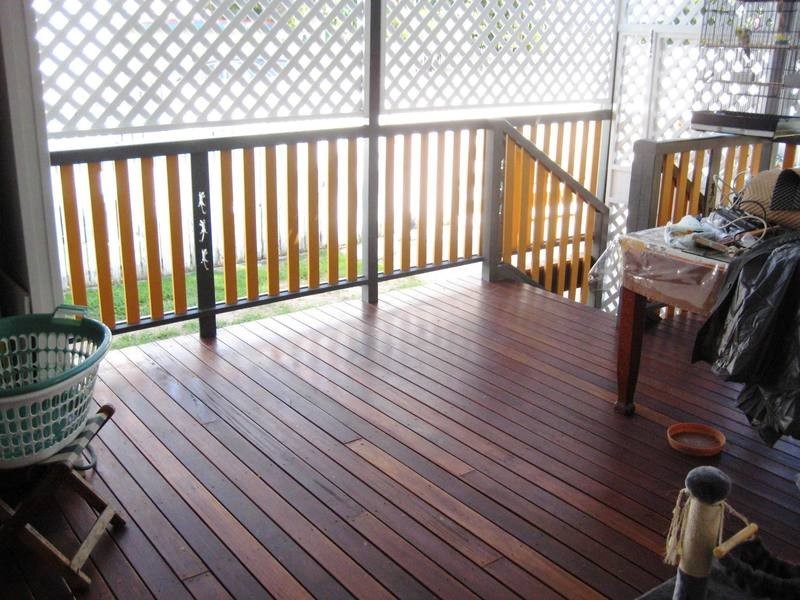 54 Railway Avenue, Railway Estate QLD 4810