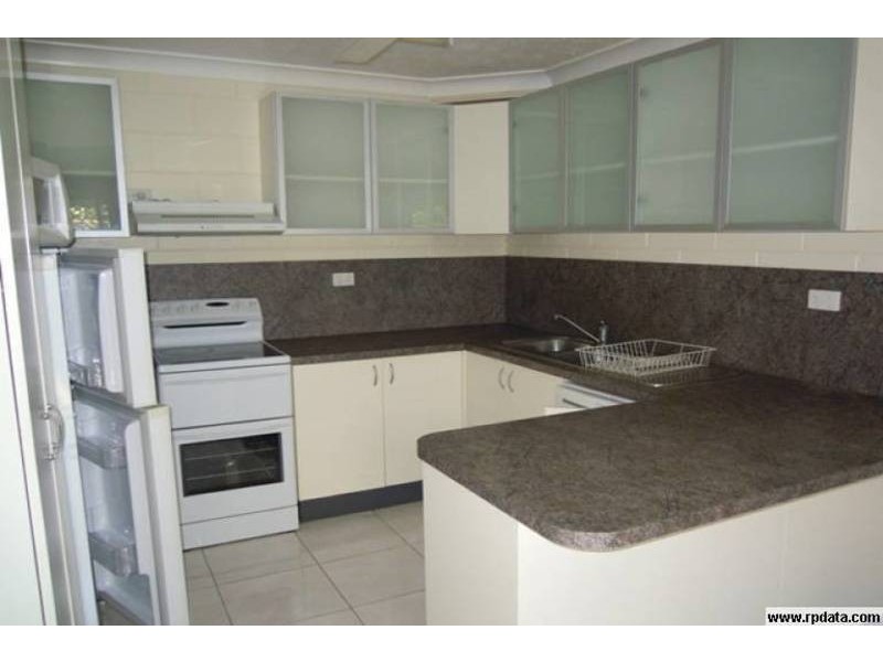 2/49 First Avenue, Railway Estate QLD 4810