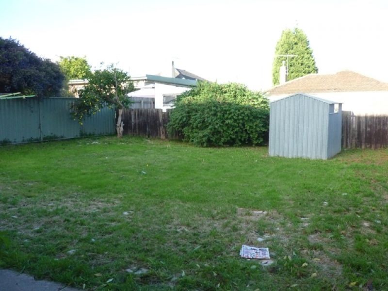 14 Lovelace Street, Preston VIC 3072