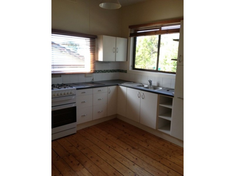 1/13 Brownes Crescent, Eltham VIC 3095