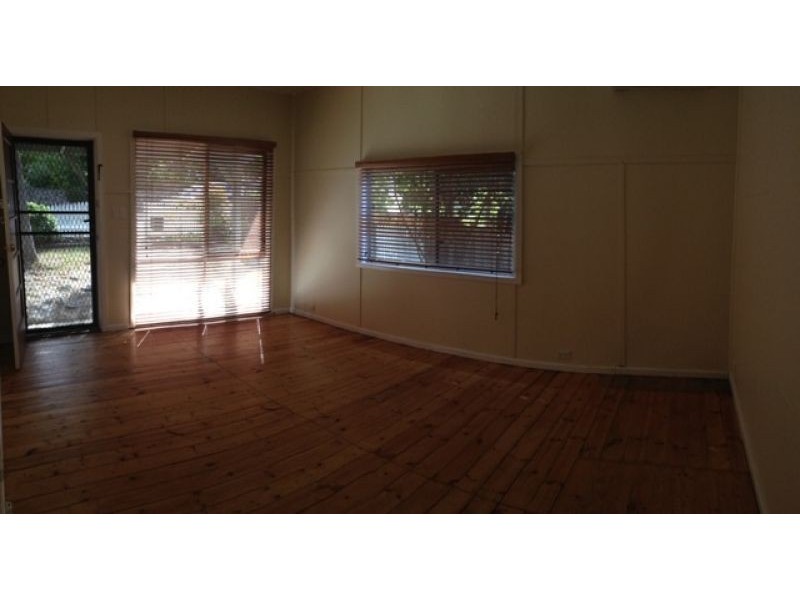 1/13 Brownes Crescent, Eltham VIC 3095