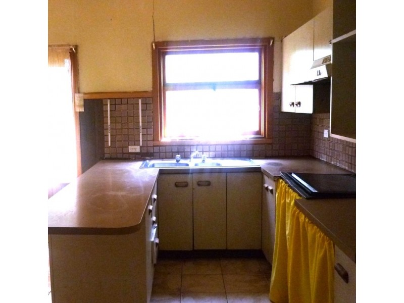 22 Compton Street, Reservoir VIC 3073