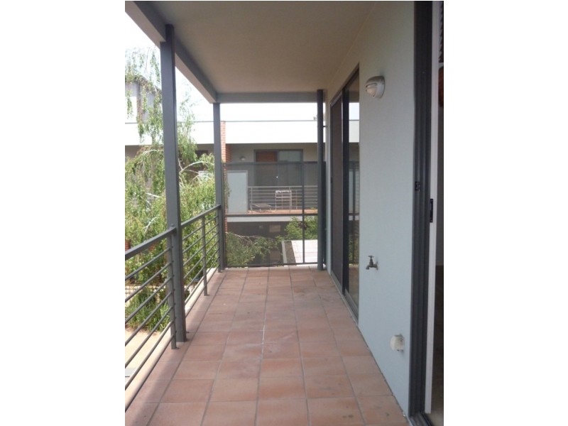 6/142 Barkly Street, Brunswick VIC 3056