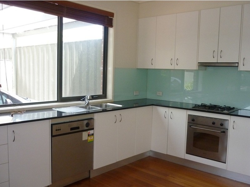 6/142 Barkly Street, Brunswick VIC 3056