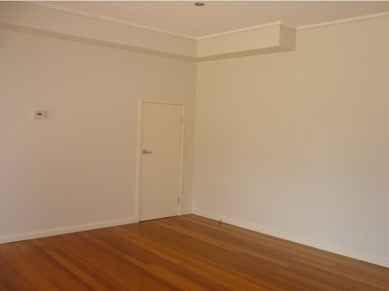 6/142 Barkly Street, Brunswick VIC 3056