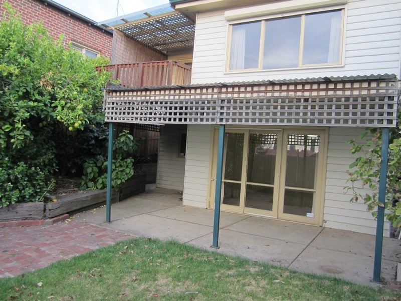 15  Manica Street, Brunswick West VIC 3055