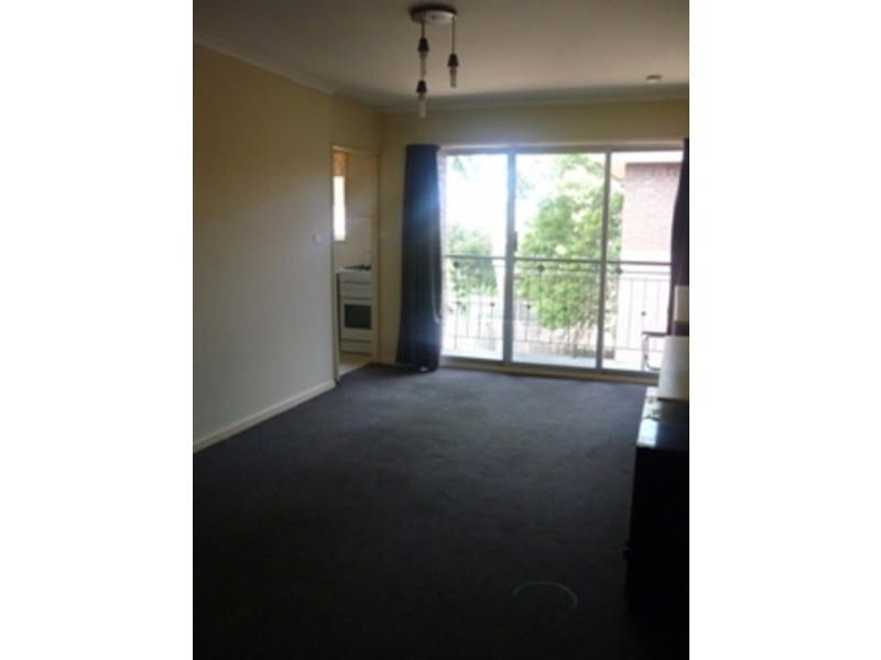 27/174 Victoria Street, Brunswick VIC 3056