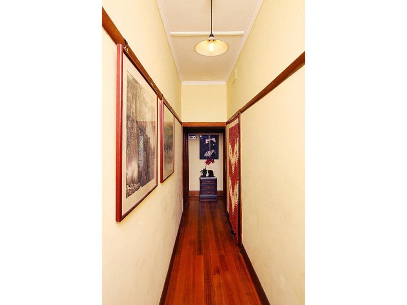 7 Hall Street, Coburg VIC 3058