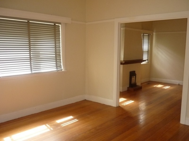 164 Melville Road, Pascoe Vale South VIC 3044