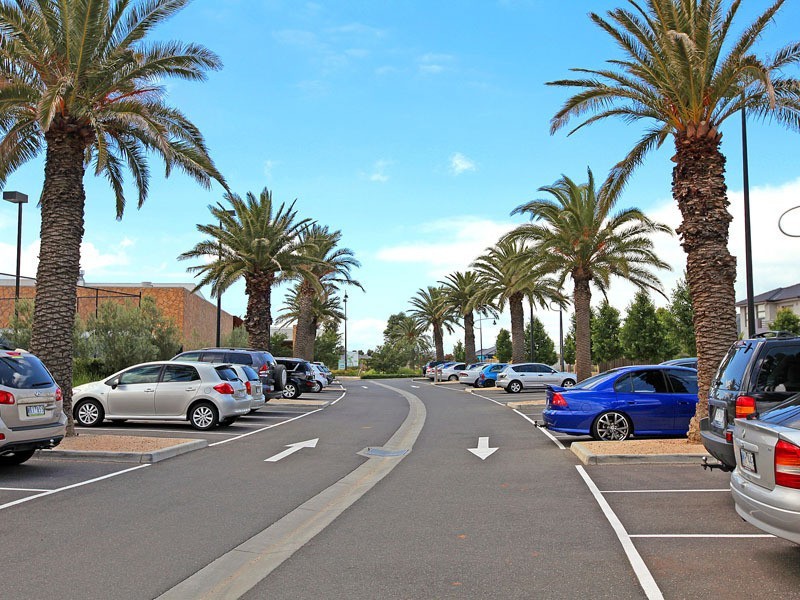 19 Oceanwave Parade, Point Cook VIC 3030