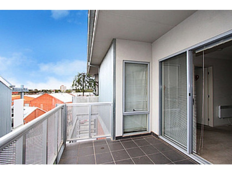 34/97 Brickworks Drive, Brunswick VIC 3056