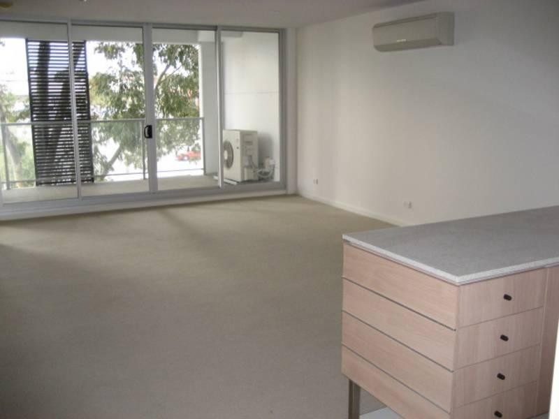 213/43-65 High Street, Preston VIC 3072