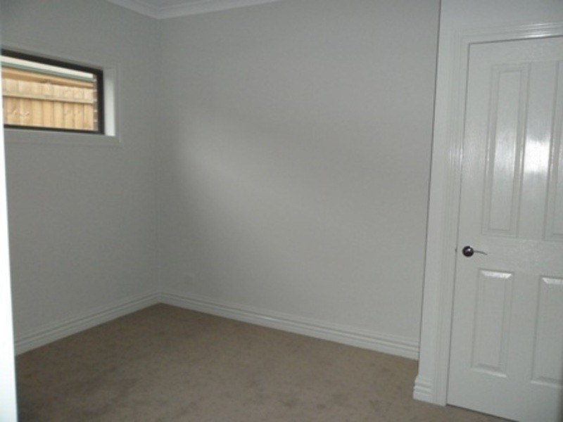 2/6 Jolley Street, Brunswick VIC 3056