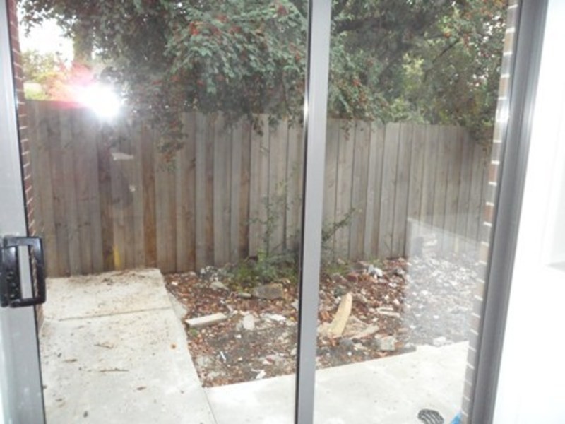 2/6 Jolley Street, Brunswick VIC 3056