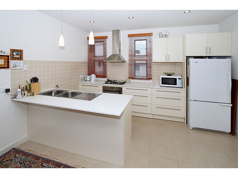 13/399 Albion Street, Brunswick West VIC 3055