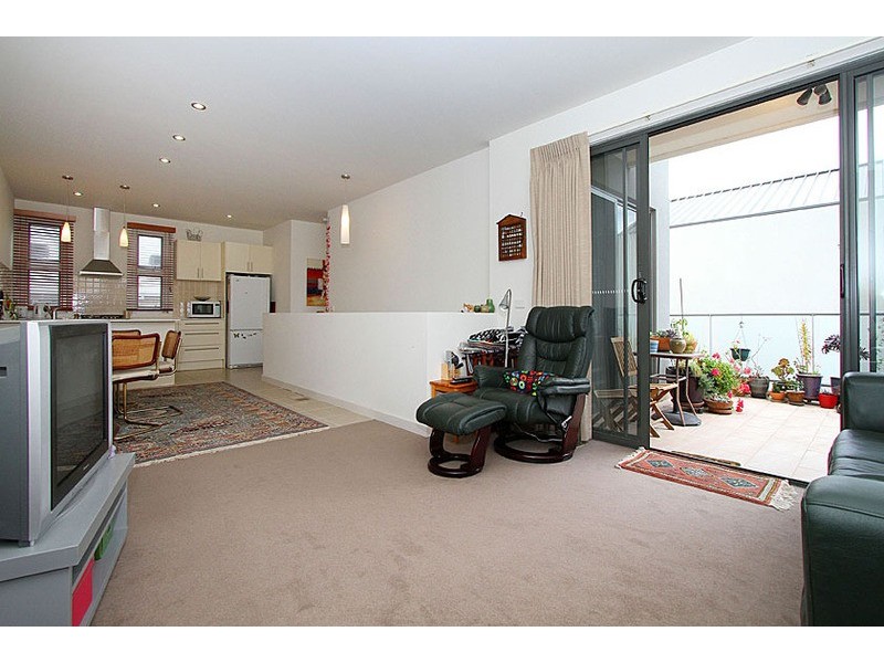 13/399 Albion Street, Brunswick West VIC 3055
