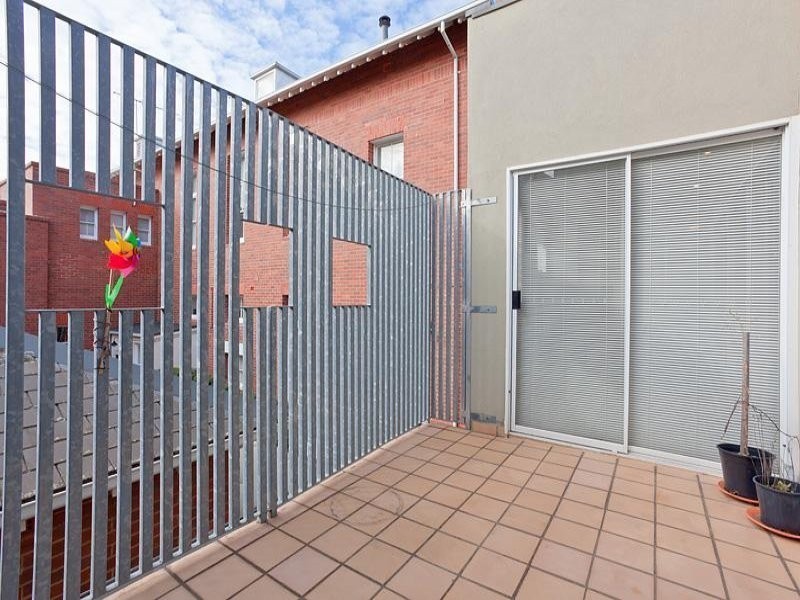 13 Gatehouse Place, Maribyrnong VIC 3032