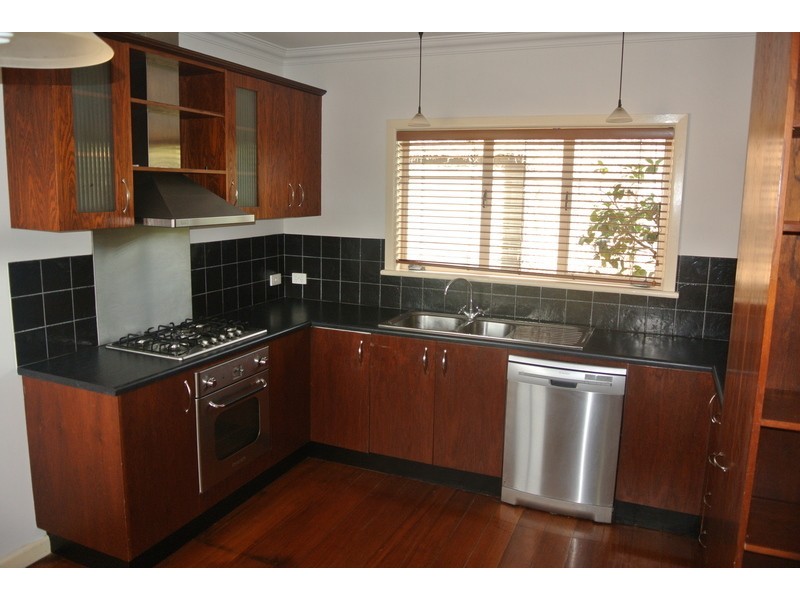 12 Ventura Street, Blackburn VIC 3130