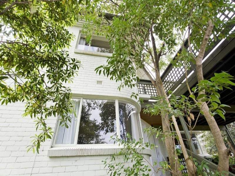 2/21 Pavo Street, Balwyn North VIC 3104