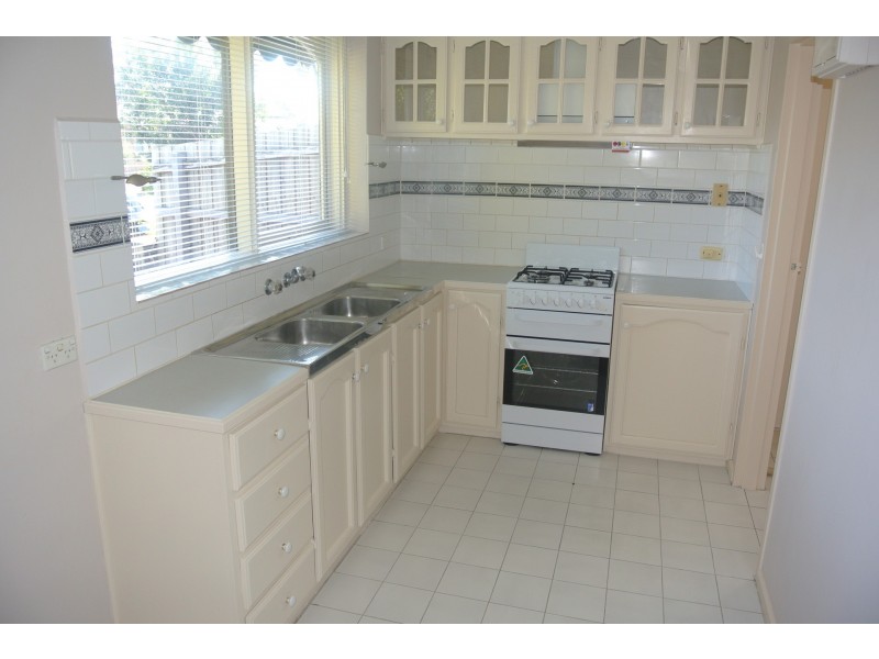 1/28 Cassels Road, Brunswick VIC 3056