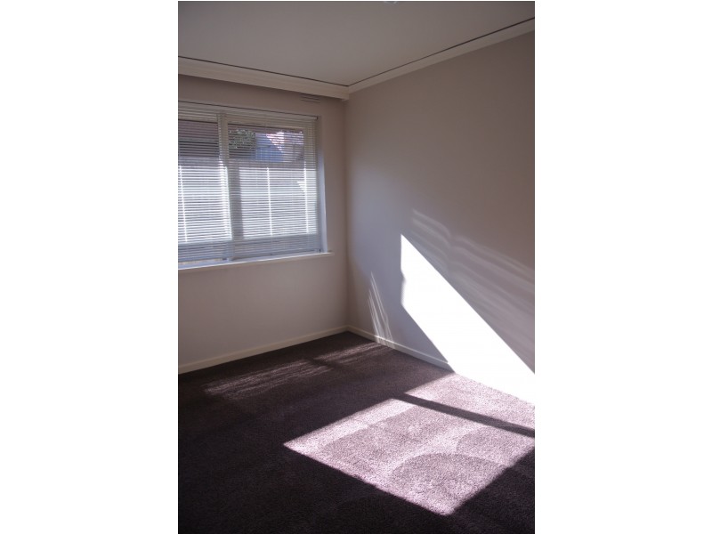 1/28 Cassels Road, Brunswick VIC 3056