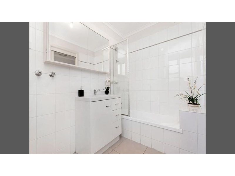 7/23 Ashley Street, Reservoir VIC 3073