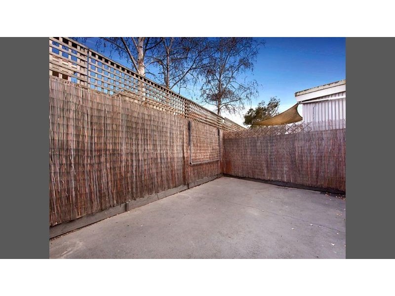7/23 Ashley Street, Reservoir VIC 3073