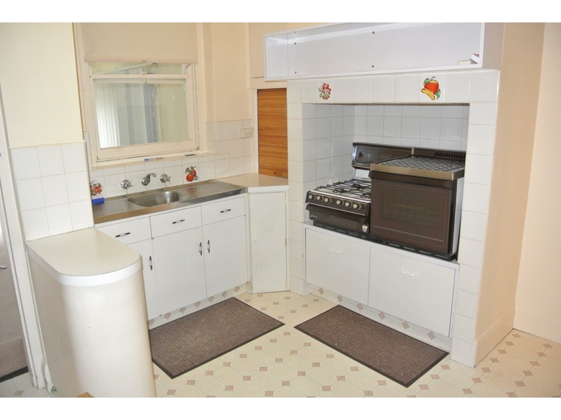 25 Lockhart Street, Camberwell VIC 3124