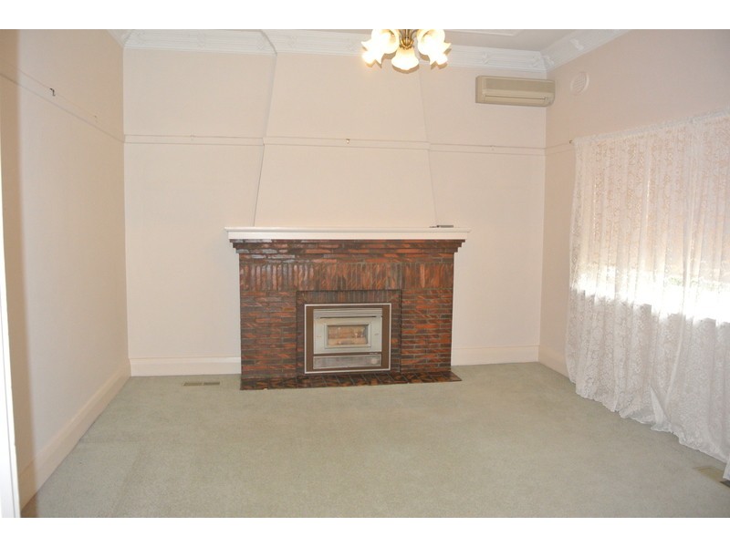 25 Lockhart Street, Camberwell VIC 3124