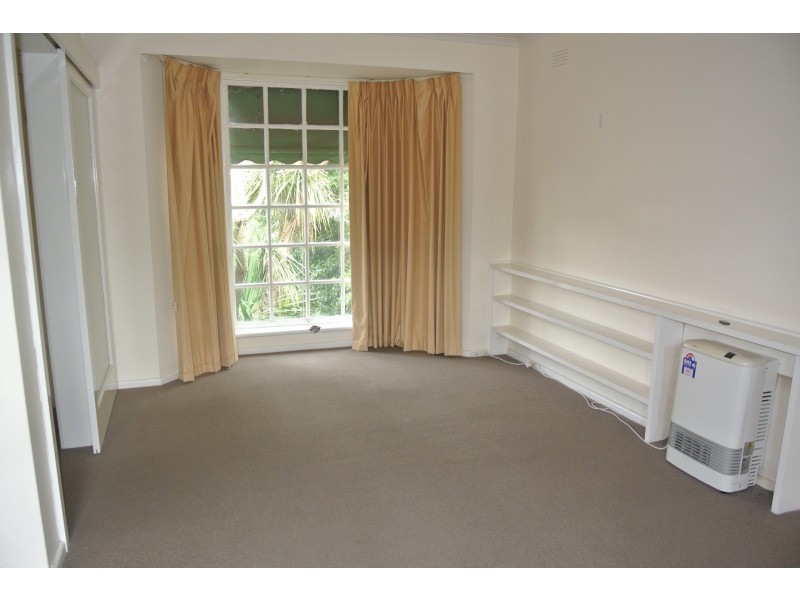 4/9 Suffolk Road, Surrey Hills VIC 3127