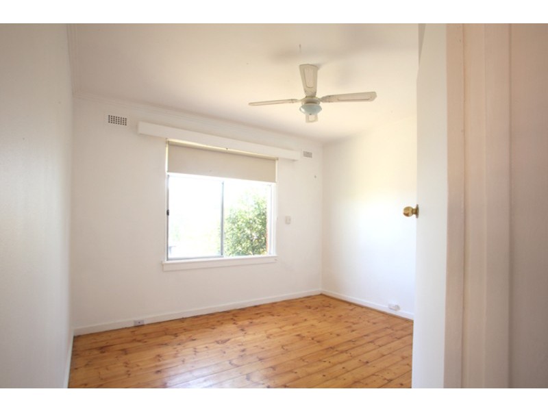 16  Whitton Parade, Coburg North VIC 3058