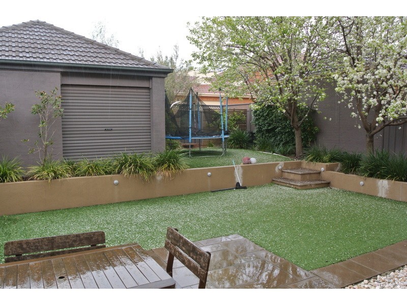 2 Wapiti Street, Maribyrnong VIC 3032