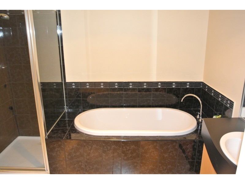 2 Wapiti Street, Maribyrnong VIC 3032