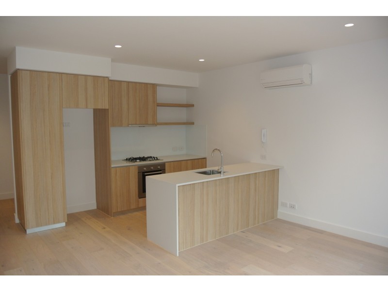 27 The Avenue, Windsor VIC 3181
