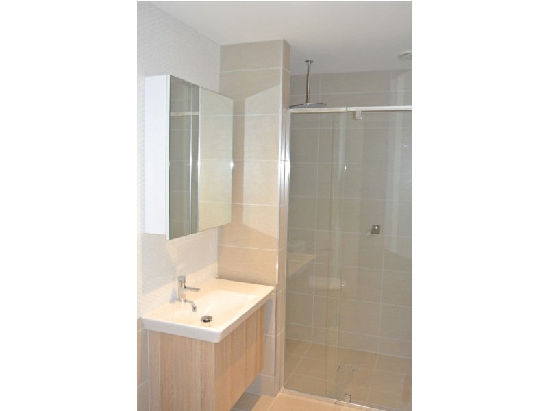 27 The Avenue, Windsor VIC 3181